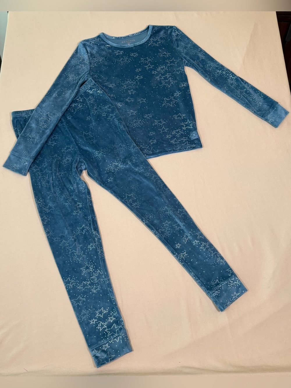 Danskin Girls Teal, Blue Star Studded Velour Pajama Set, size 12.